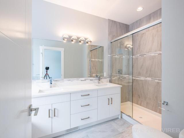 Langara I thumbnail 10